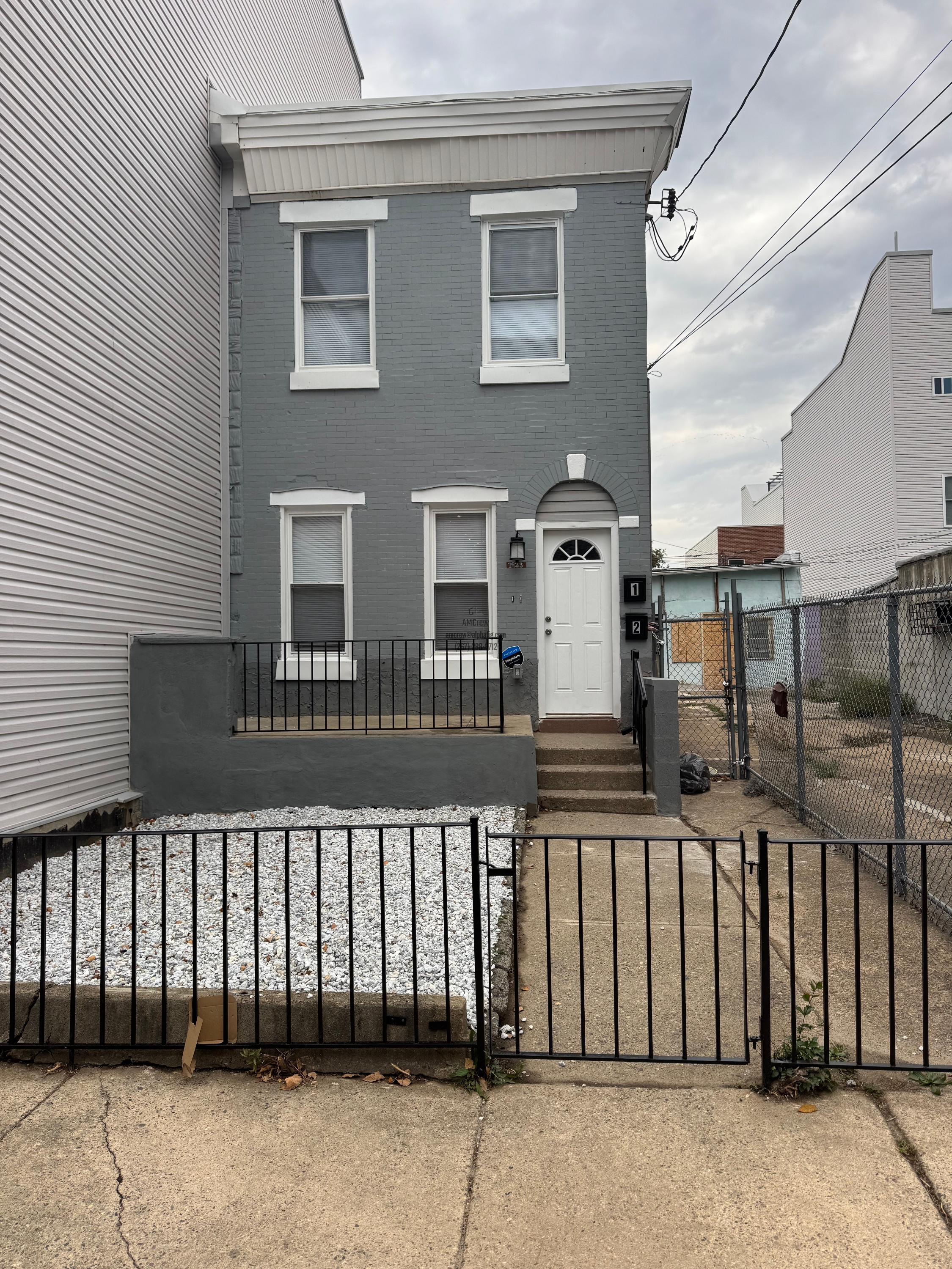 1933 West Huntingdon Street - 2